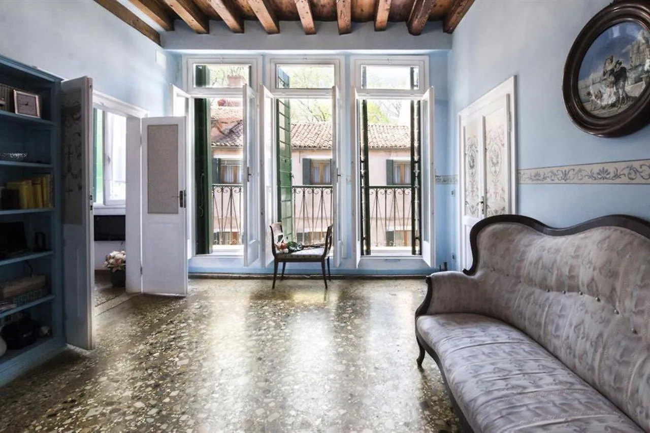 Venice Giardini Biennale Apartment